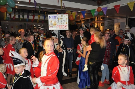 107_1211bekendmaking16.jpg