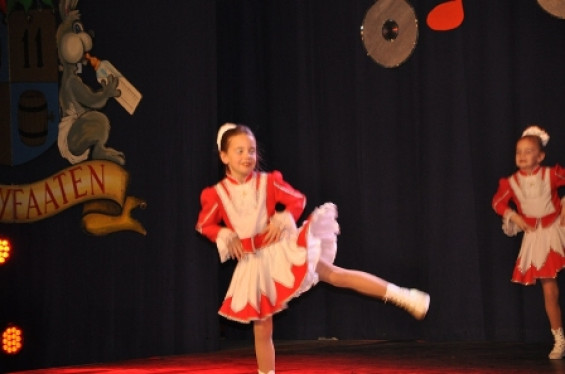 166_1501dansmariekefestival17.jpg