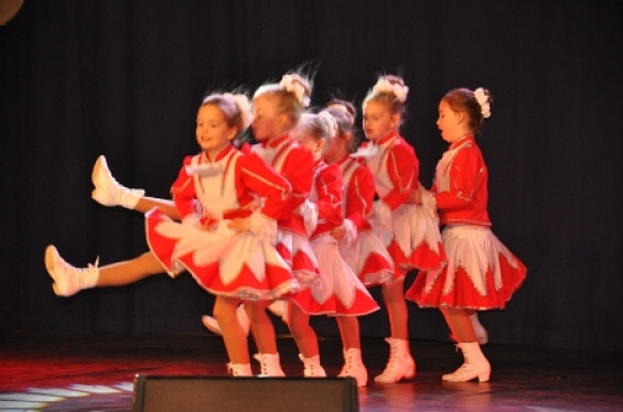 170_1501dansmariekefestival17.jpg