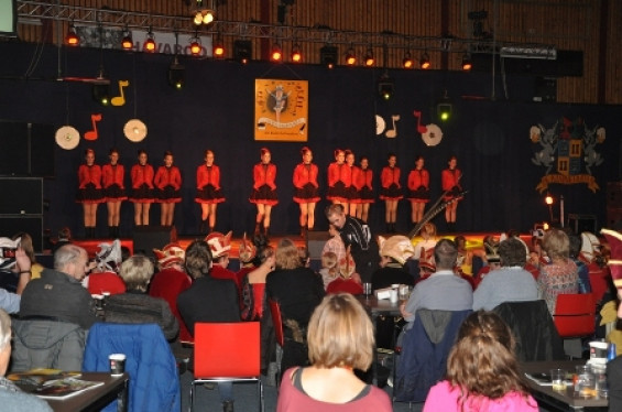233_1501dansmariekefestival17.jpg