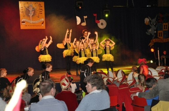 248_1501dansmariekefestival17.jpg