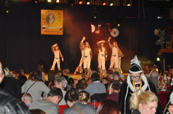 291_1501dansmariekefestival17.jpg
