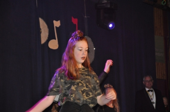 304_1501dansmariekefestival17.jpg