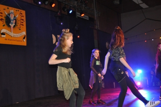 305_1501dansmariekefestival17.jpg