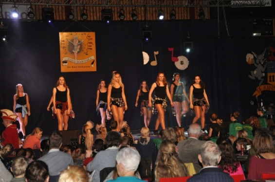 333_1501dansmariekefestival17.jpg