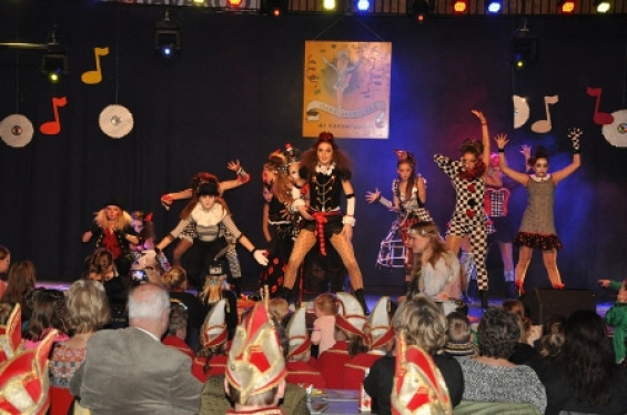 345_1501dansmariekefestival17.jpg