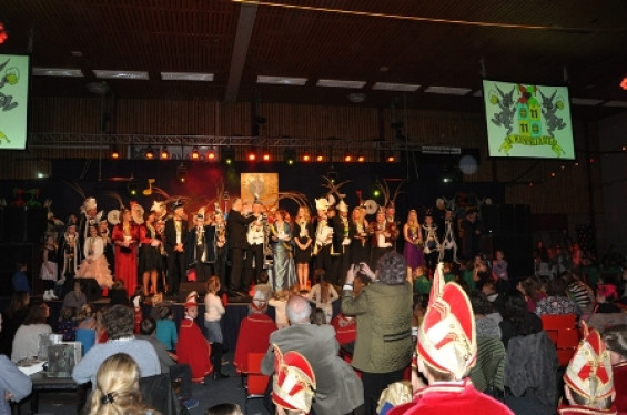 363_1501dansmariekefestival17.jpg