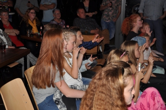 26_1410playbackshow17.jpg