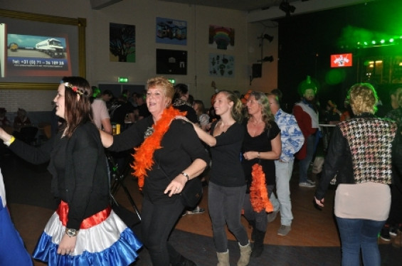 081903noortukkersbollejanshow.jpg