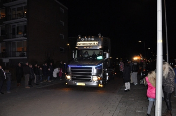 023_2402noortukkersoptochtenfeestavond.jpg