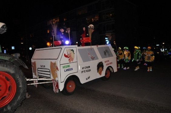 041_2402noortukkersoptochtenfeestavond.jpg