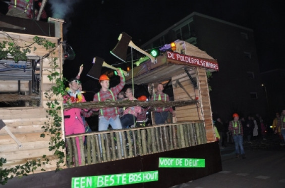 046_2402noortukkersoptochtenfeestavond.jpg