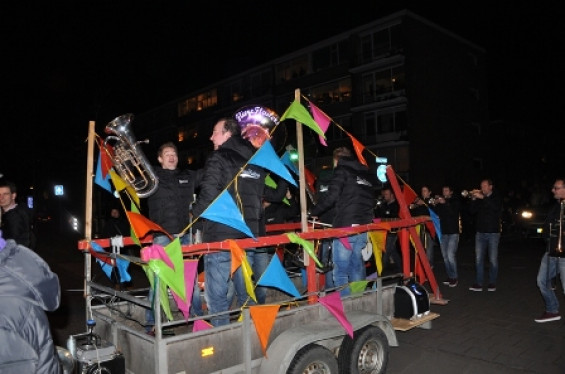 053_2402noortukkersoptochtenfeestavond.jpg