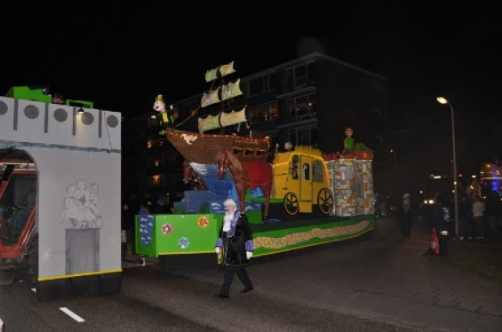 063_2402noortukkersoptochtenfeestavond.jpg