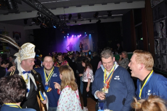 126_2402noortukkersoptochtenfeestavond.jpg