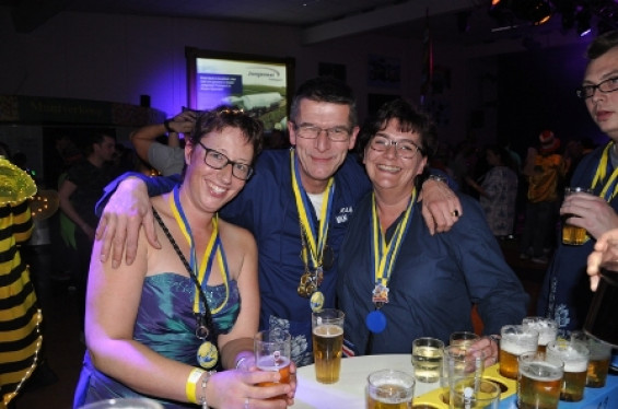 147_2402noortukkersoptochtenfeestavond.jpg