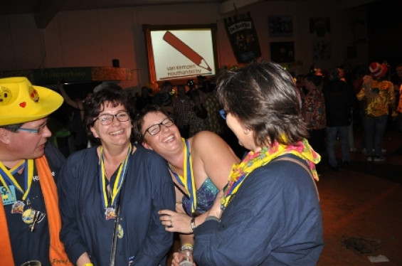 154_2402noortukkersoptochtenfeestavond.jpg