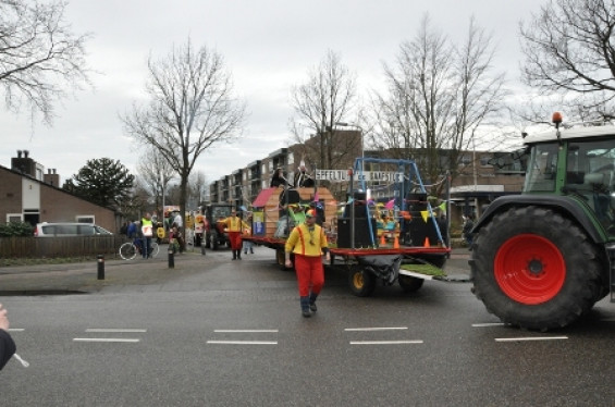 019_2502optochtlisse.jpg
