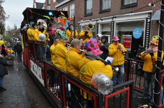 115_2502optochtlisse.jpg