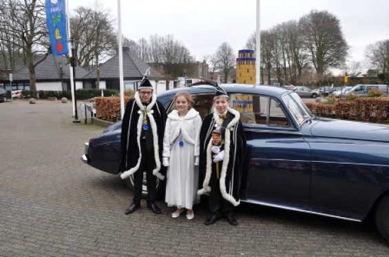 017_2502sleuteloverdracht.jpg