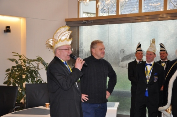 085_2502sleuteloverdracht.jpg