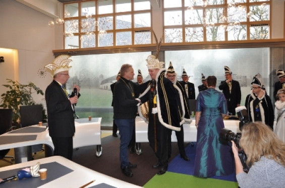 087_2502sleuteloverdracht.jpg