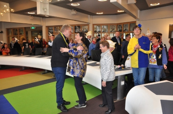 095_2502sleuteloverdracht.jpg