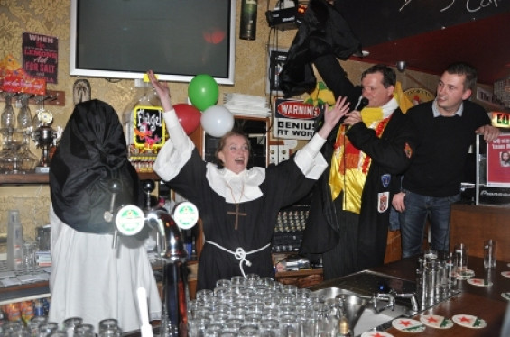 39_2502vrijgezellenavond.jpg