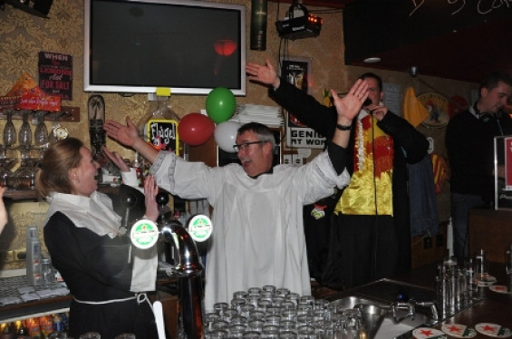 43_2502vrijgezellenavond.jpg