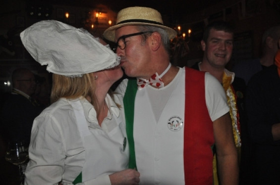 54_2502vrijgezellenavond.jpg