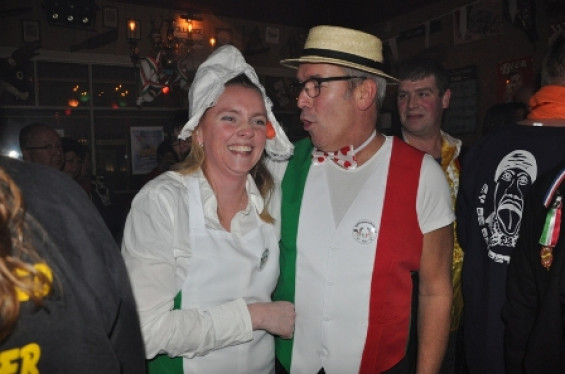 55_2502vrijgezellenavond.jpg