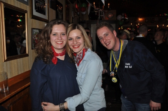 83_2502vrijgezellenavond.jpg