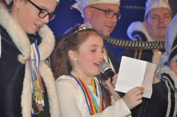 107_2701prinsenbal17.jpg