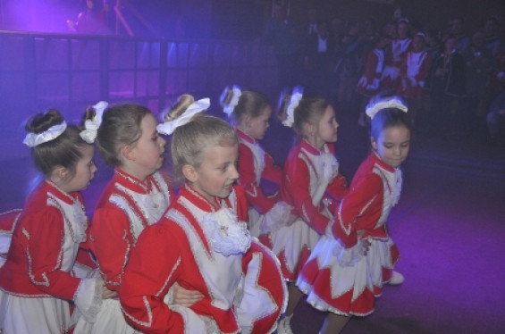 200_2701prinsenbal17.jpg