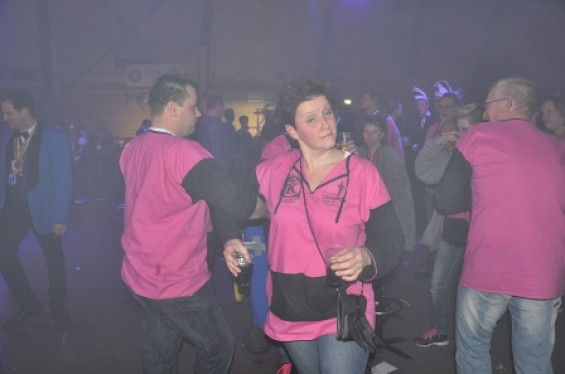 325_2701prinsenbal17.jpg