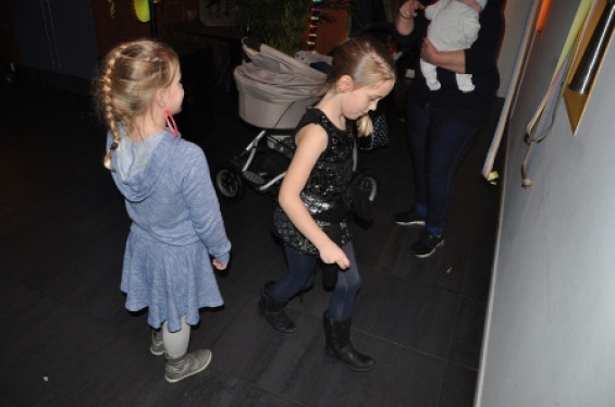 009_2702kidzdisco.jpg