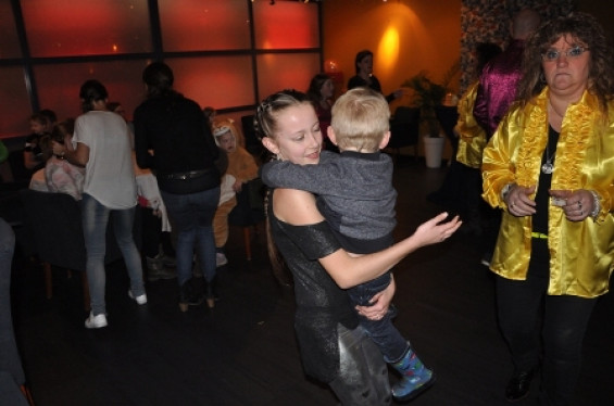 010_2702kidzdisco.jpg