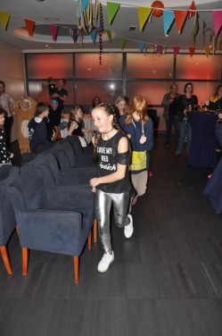 051_2702kidzdisco.jpg