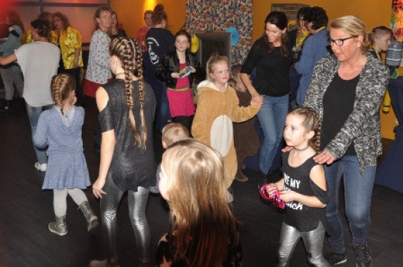 068_2702kidzdisco.jpg
