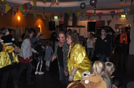 074_2702kidzdisco.jpg