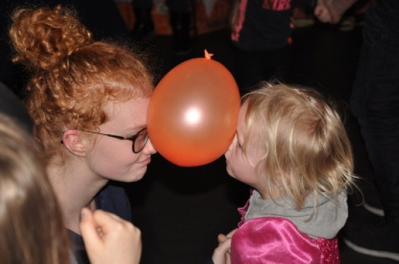 089_2702kidzdisco.jpg