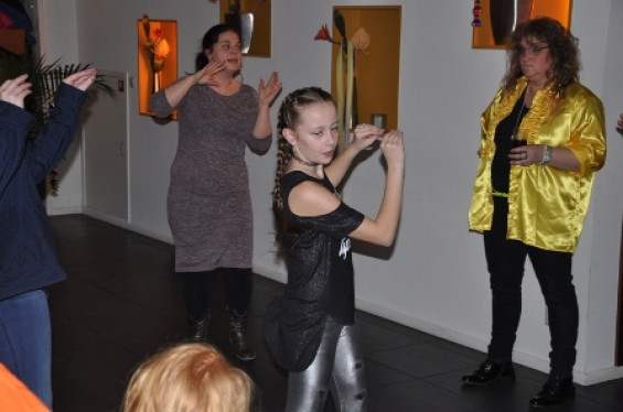 118_2702kidzdisco.jpg