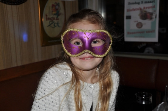 045_2702gemaskerdbal.jpg