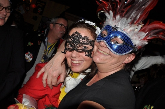 056_2702gemaskerdbal.jpg