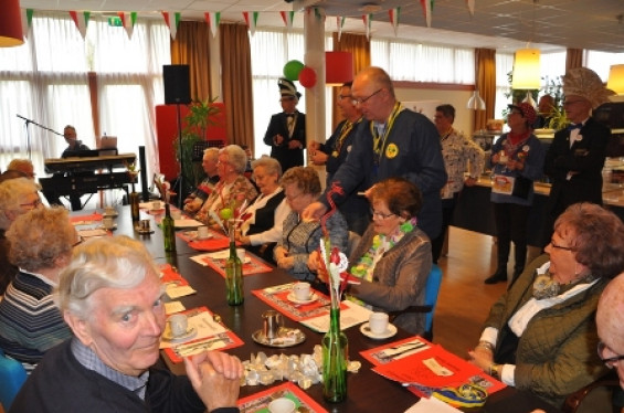 008_2802seniorenboerenbruiloft.jpg
