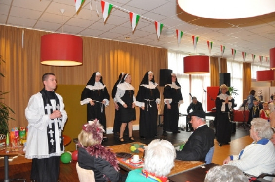 050_2802seniorenboerenbruiloft.jpg