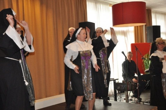 060_2802seniorenboerenbruiloft.jpg