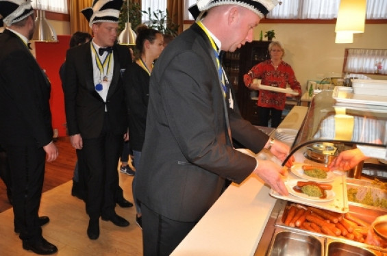 143_2802seniorenboerenbruiloft.jpg
