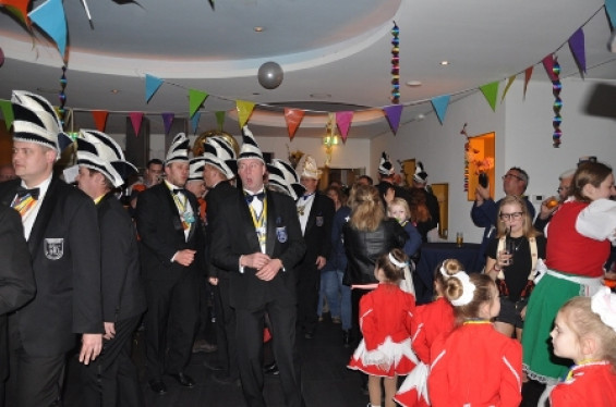 014_2802slotbal.jpg