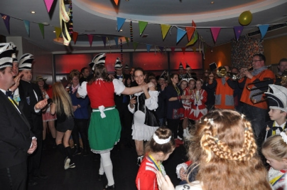 029_2802slotbal.jpg